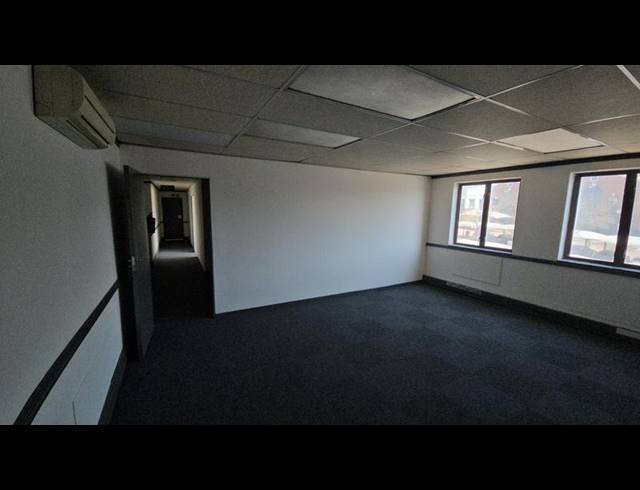 INDUSTRIAL PROPERTY TO RENT IN RANDJESPARK